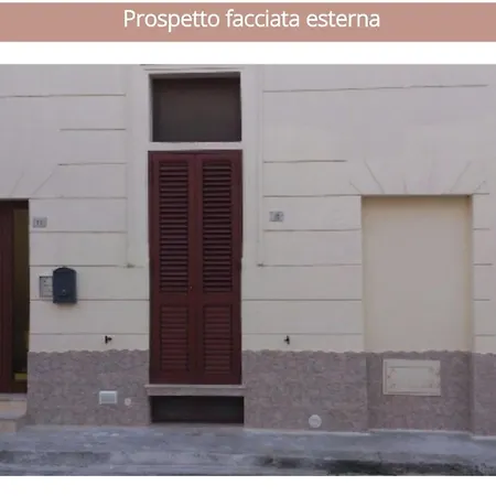 Stanze Rosina Sulla Via Francigena 3* Cannole