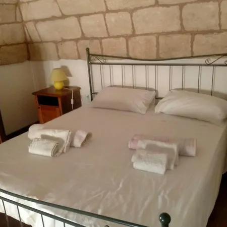 Stanze Rosina Sulla Via Francigena Guest house *